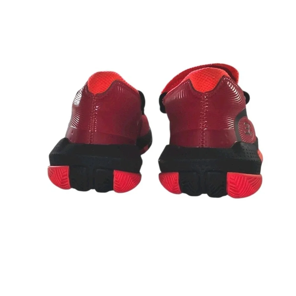 NEW Under Armour Boys 3Zero III Basketball Shoes Size 5 Youth Stephen Curry‎